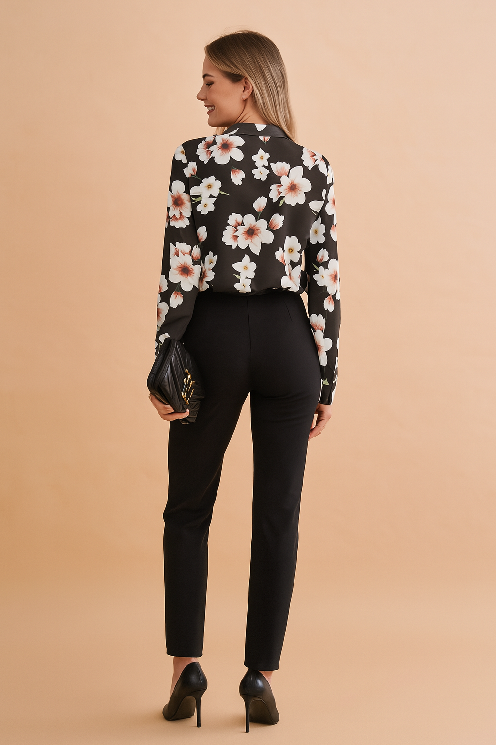 Lyona | Elegant floral V-neck blouse