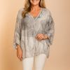 Aurora | Airy blouse with an artistic pattern