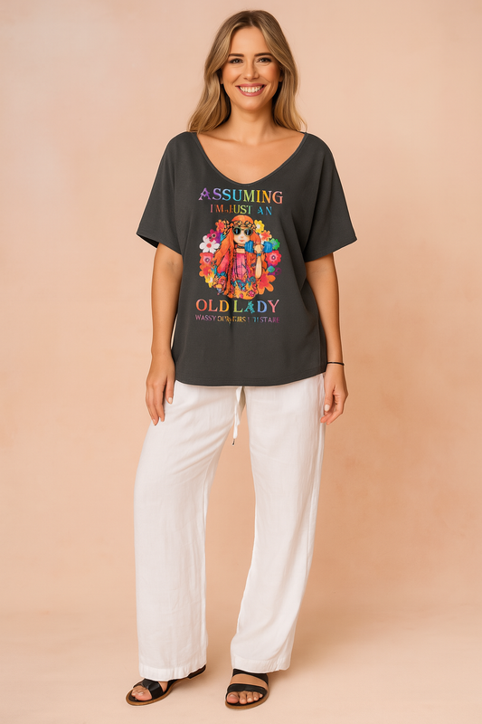 CLARA | T-shirt with a fun print and a loose fit