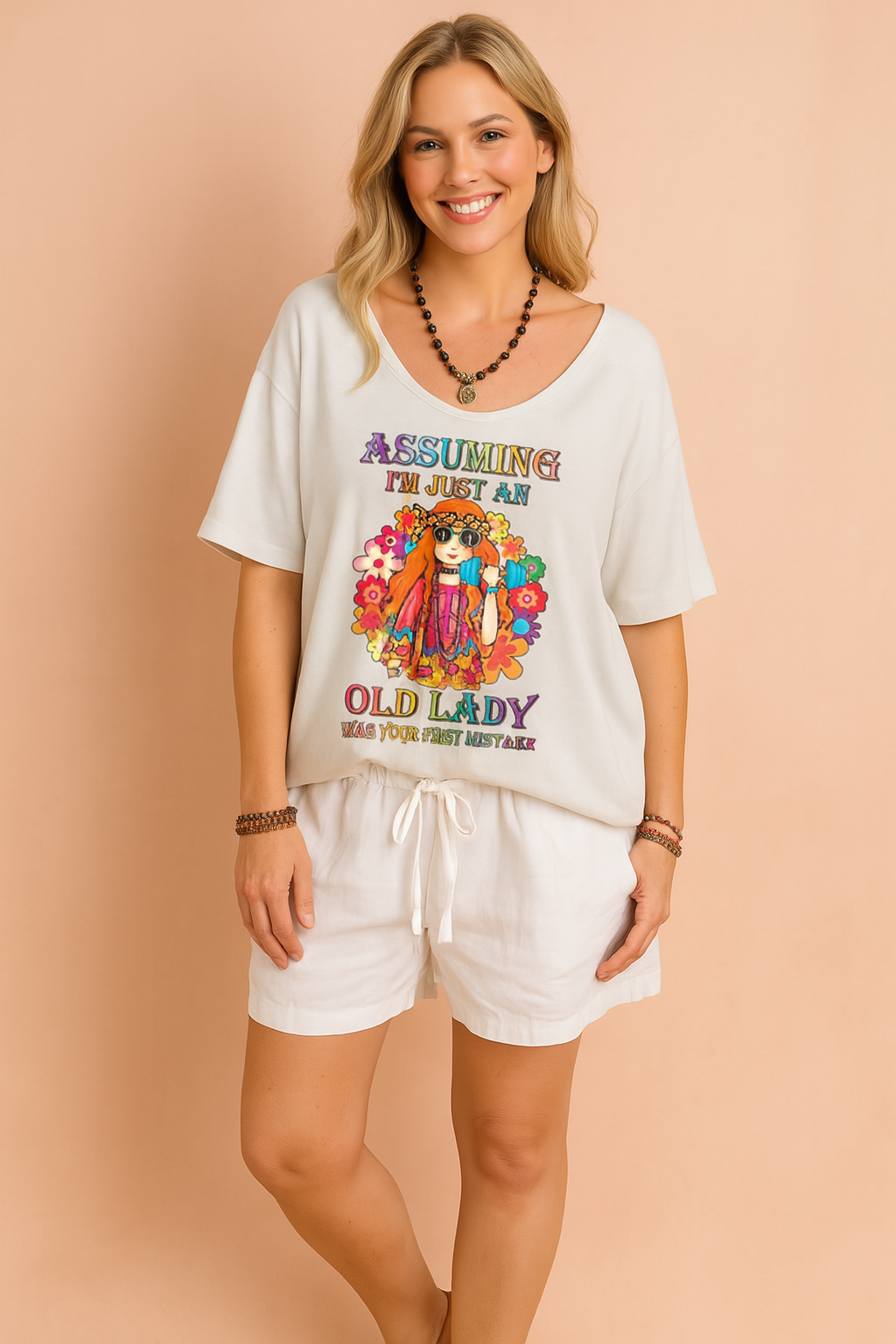 CLARA | T-shirt with a fun print and a loose fit