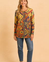Kaja | Sweater with an artistic pattern