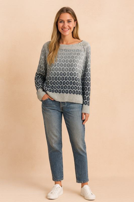 Lidia | Sweater with a geometric ombre pattern