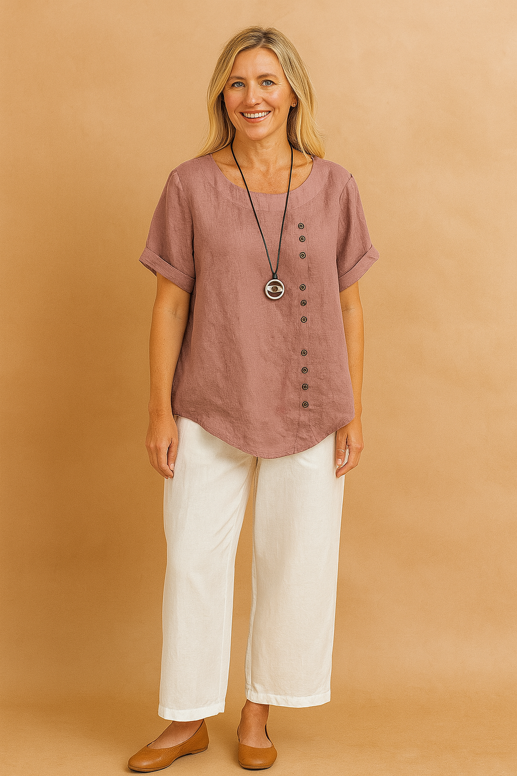 Liva | Asymmetrical blouse with decorative clasp