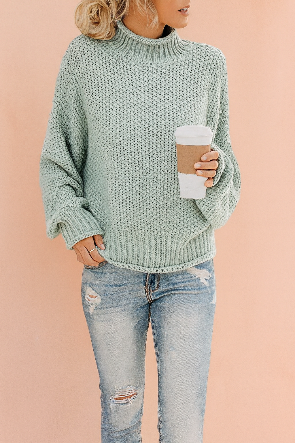 Magda | Oversized turtleneck sweater