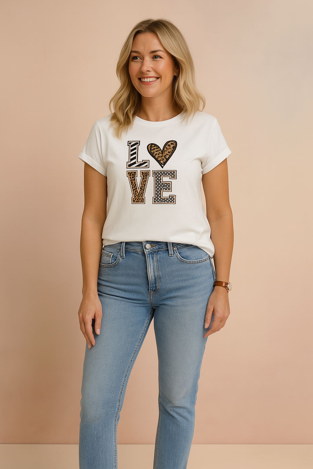 Margaret | Stylish T-shirt with print