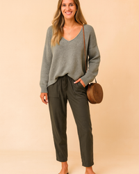 Mila | V-neck sweater