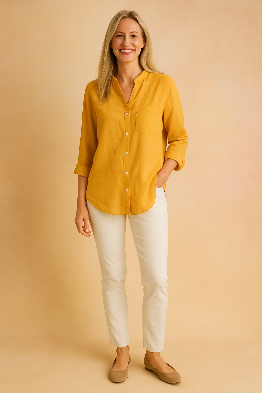 Nola | Classic blouse with a pocket and a stand-up collar