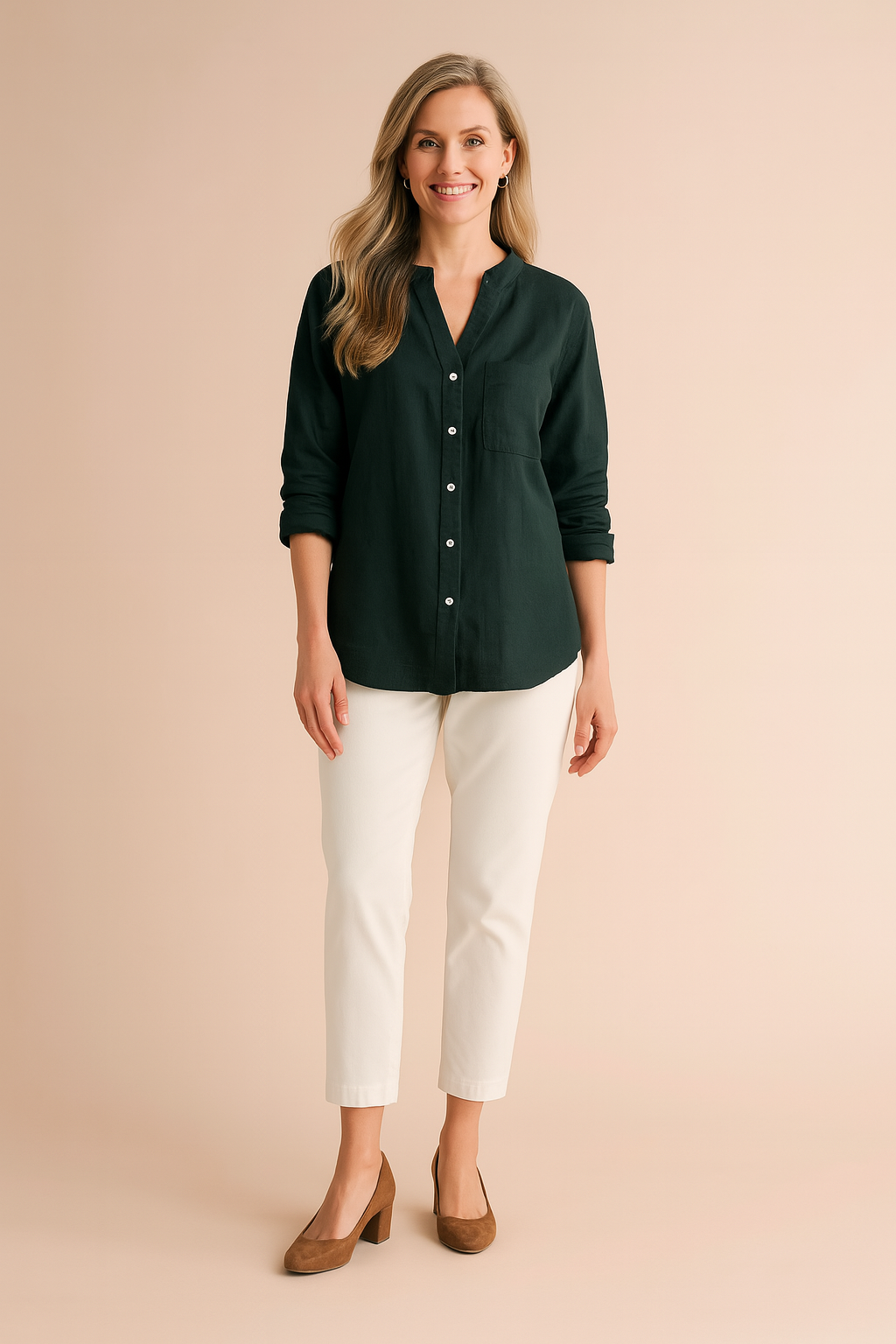 Nola | Classic blouse with a pocket and a stand-up collar