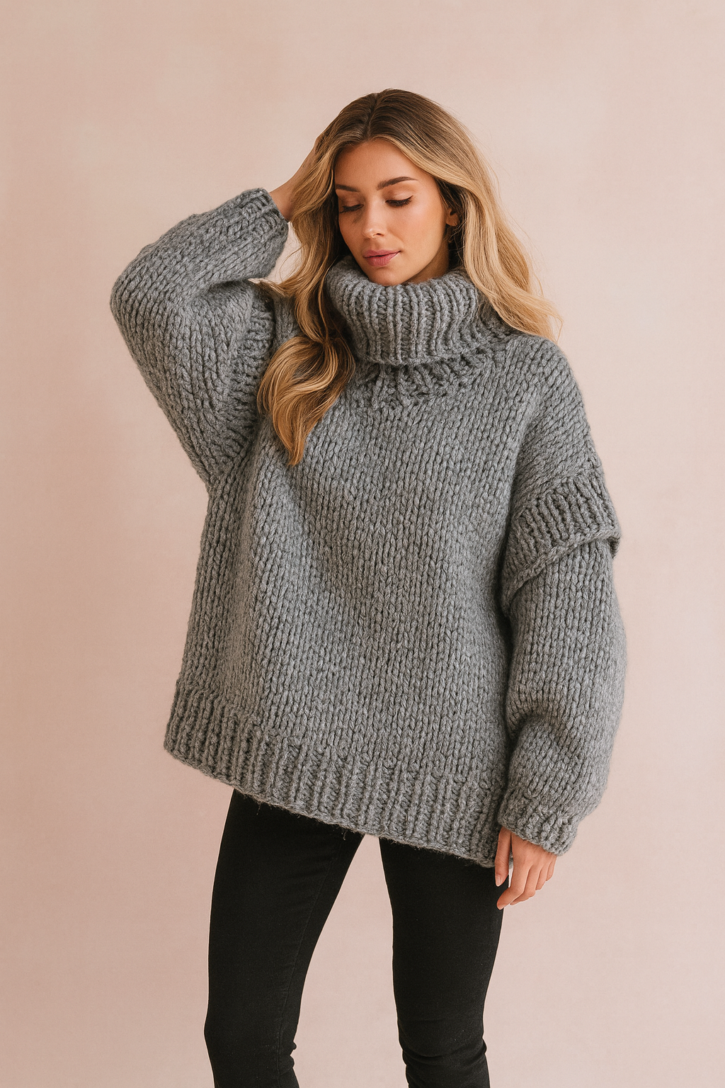 Priscilla | Oversize Chunky Knit Pullover | Warm Turtleneck Sweater
