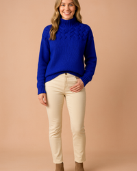 Wendy | Patterned Sweater with Stand-Up Collar