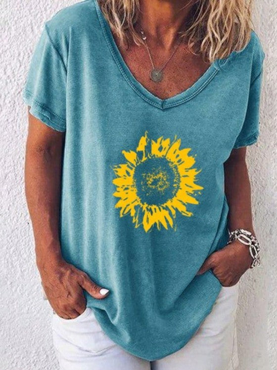 Women's Graphic Tee V-Neck Casual Cotton Shirt for Summer Fashion