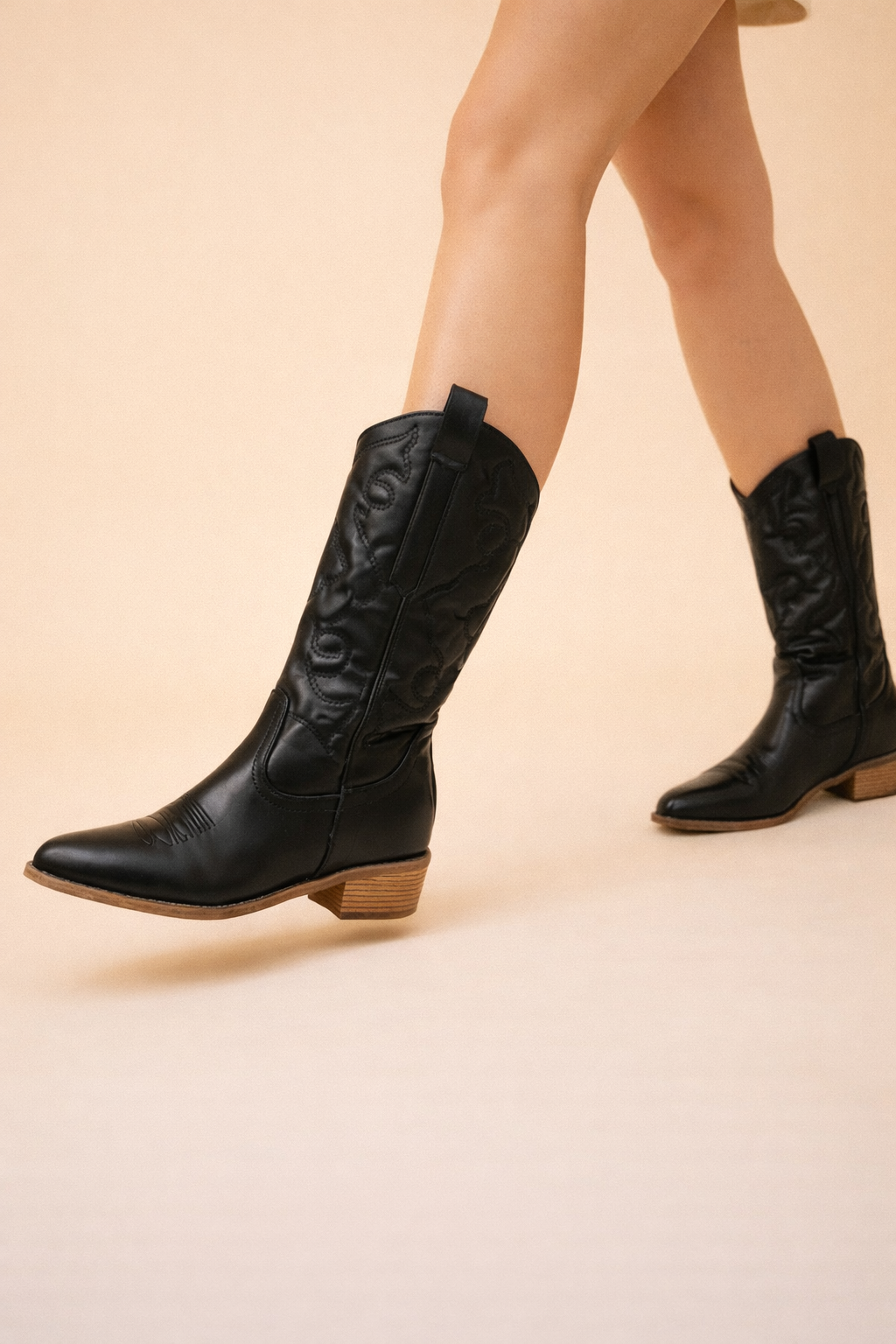 Zenie | Women’s Metallic Fashion Boots with Chic Statement Style