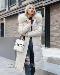 Women's Quilted Winter Coat with Hood - Stylish and Warm Outerwear