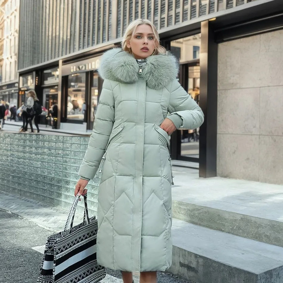 Women's Quilted Winter Coat with Hood - Stylish and Warm Outerwear