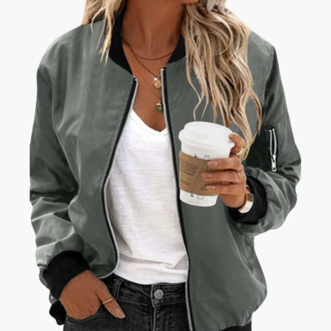 Women's Stylish Bomber Jacket with Functional Pockets and Zip Closure for Versatile Casual Wear