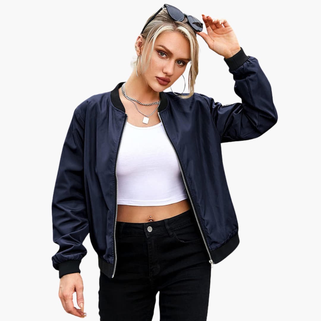 Women's Stylish Bomber Jacket with Functional Pockets and Zip Closure for Versatile Casual Wear