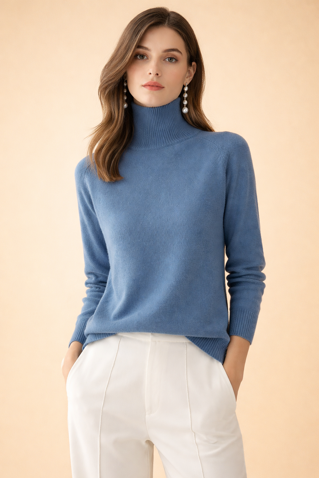 Karolina | Classic-cut turtleneck sweater