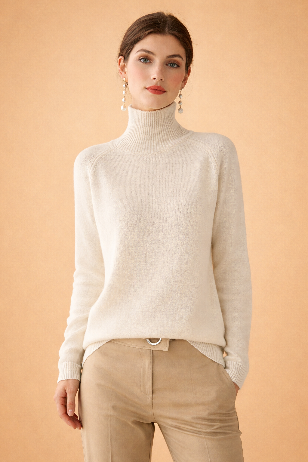 Karolina | Smooth turtleneck sweater in a classic cut